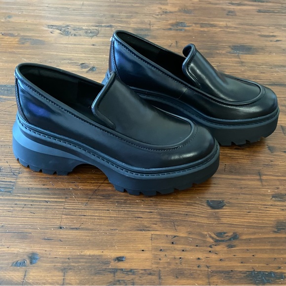 New Michael Kors Womens 9 Black Leather Loafers Shoes Platform Chunky Y2K Style - Picture 1 of 11